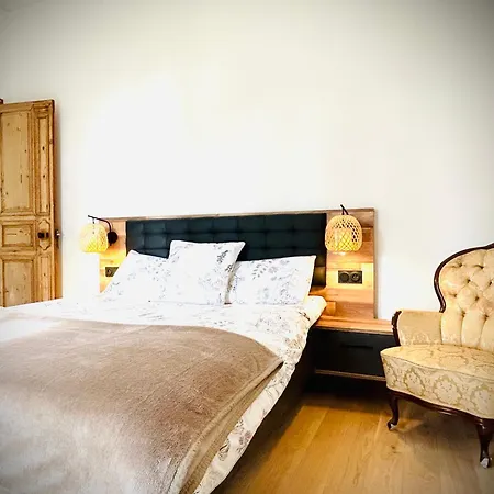 Maison De Maitre Dans La Nature *